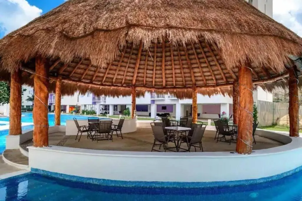 Apartment Home & Office Cancun Pool