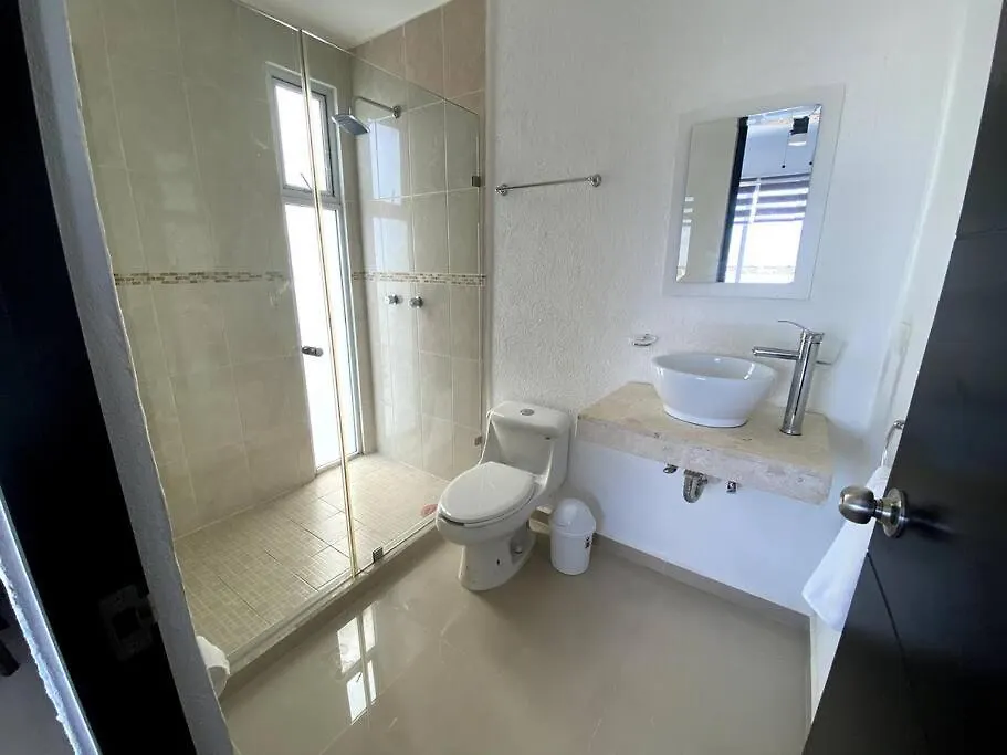 Home & Office Cancun Pool Apartment