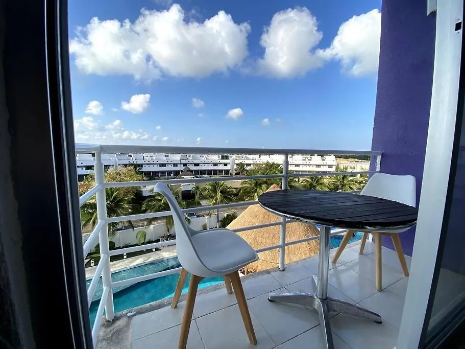 Apartment Home & Office Cancun Pool